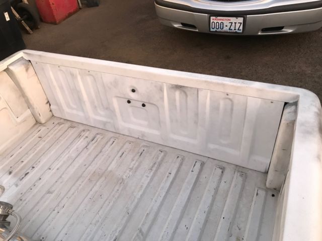 1994 White Chevrolet S-10 Extended Cab Pickup