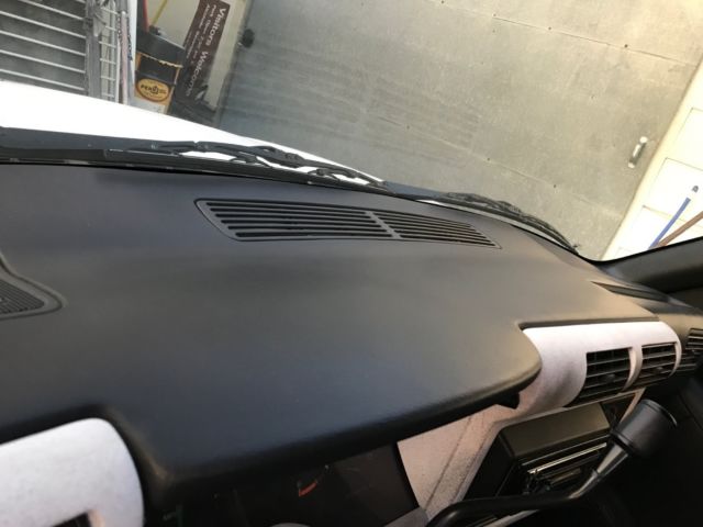 1994 White Chevrolet S-10 Extended Cab Pickup