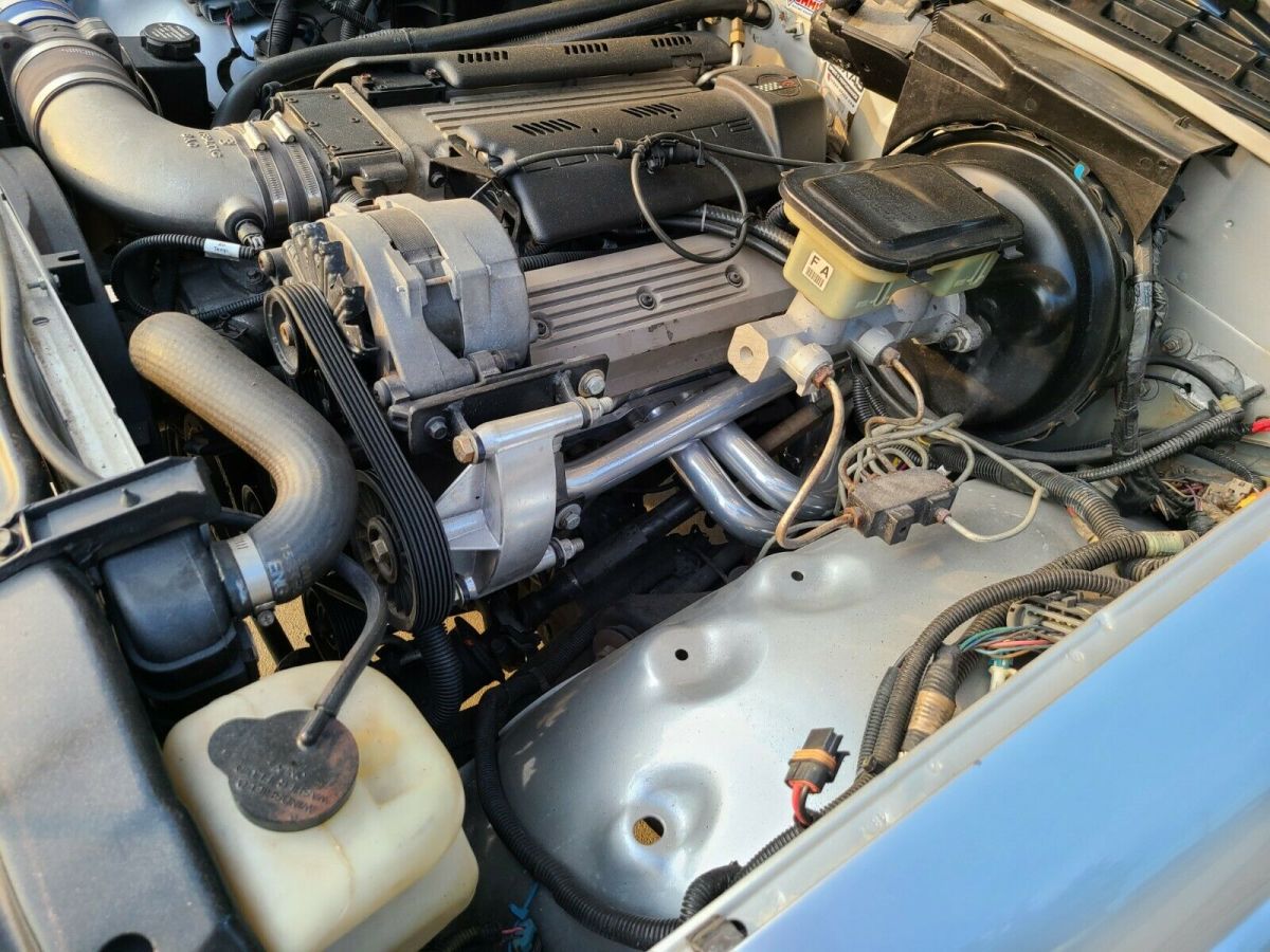 1994 Chevrolet S-10 Standard Cab Pickup