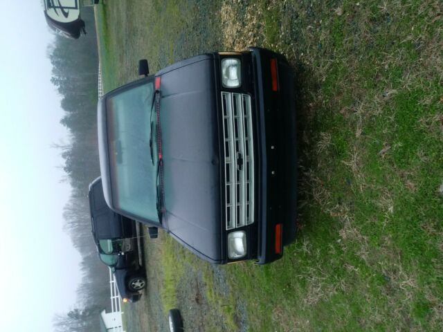 1986 Black Chevrolet S-10 Standard Cab Pickup
