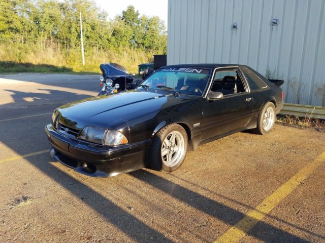 1990 Black Ford Mustang