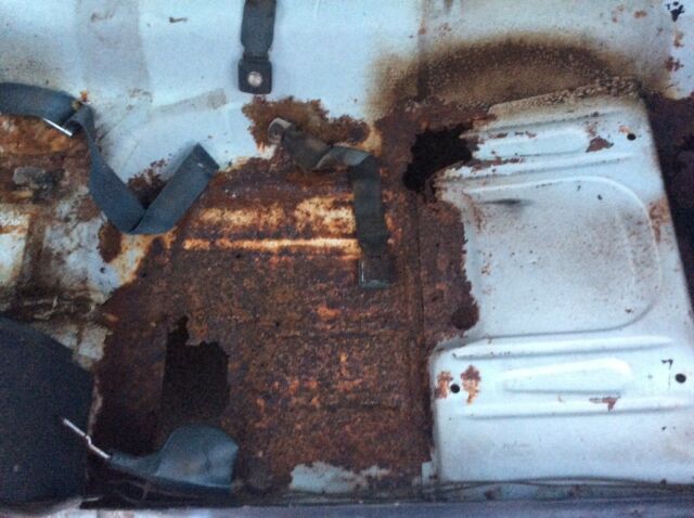 1970 White Ford Mustang Fastback