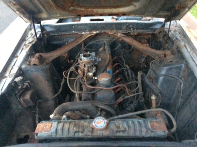 1970 White Ford Mustang Fastback