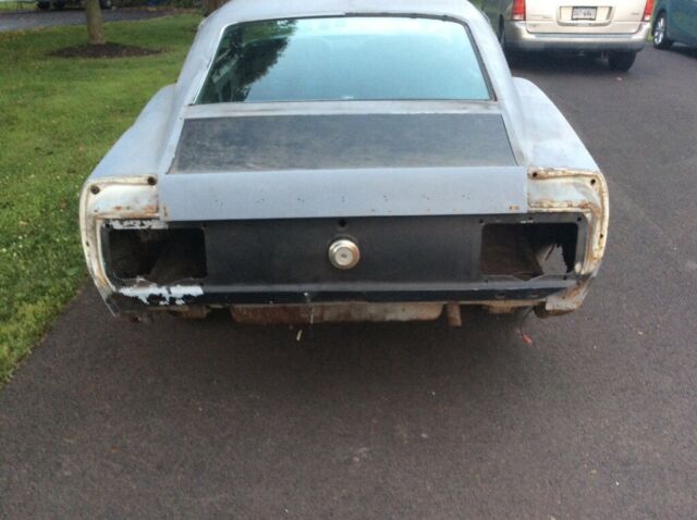 1970 White Ford Mustang Fastback