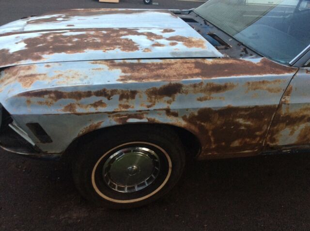 1970 White Ford Mustang Fastback
