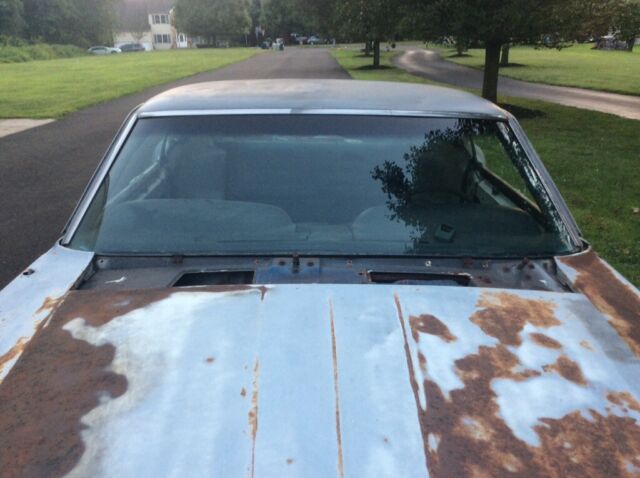 1970 White Ford Mustang Fastback