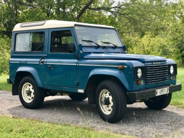 1989 Blue Land Rover Defender SUV