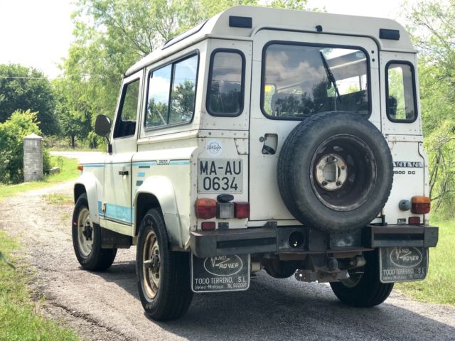 1989 Land Rover Defender