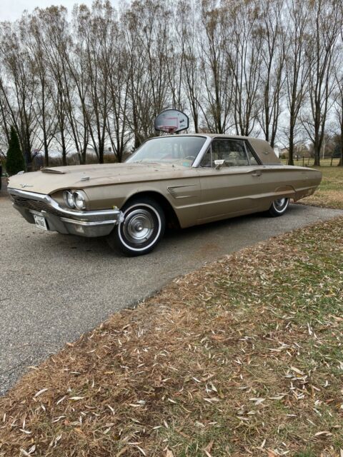 1965 Ford Thunderbird