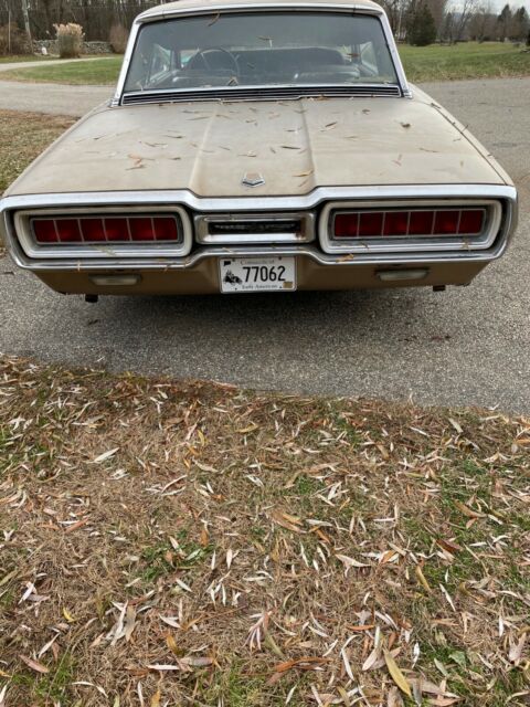 1965 Ford Thunderbird