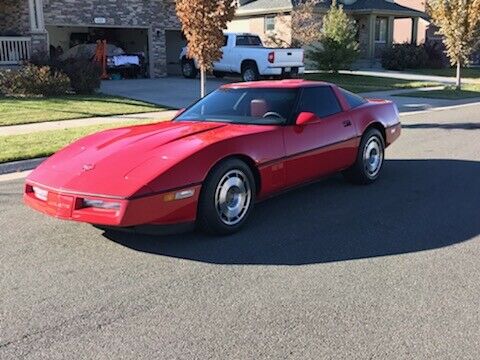 1987 Red Chevrolet Corvette Coupe