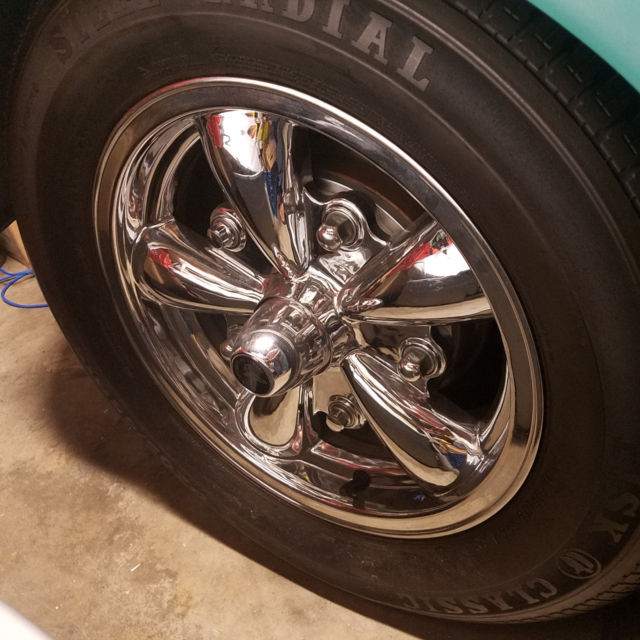 1966 Teal Volkswagen Beetle - Classic Coupe