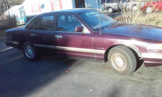 1992 Burgundy Ford Other Sedan
