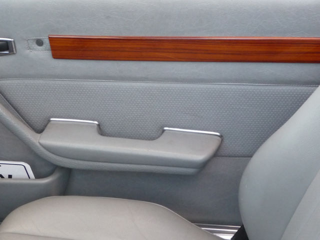 1988 Red Mercedes-Benz SL-Class