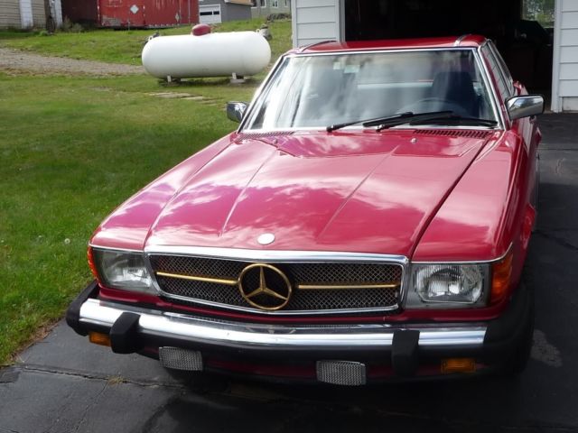 1988 Red Mercedes-Benz SL-Class