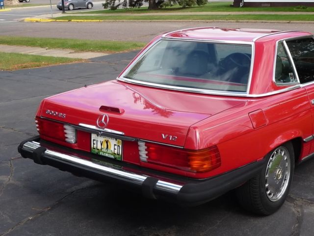 1988 Red Mercedes-Benz SL-Class