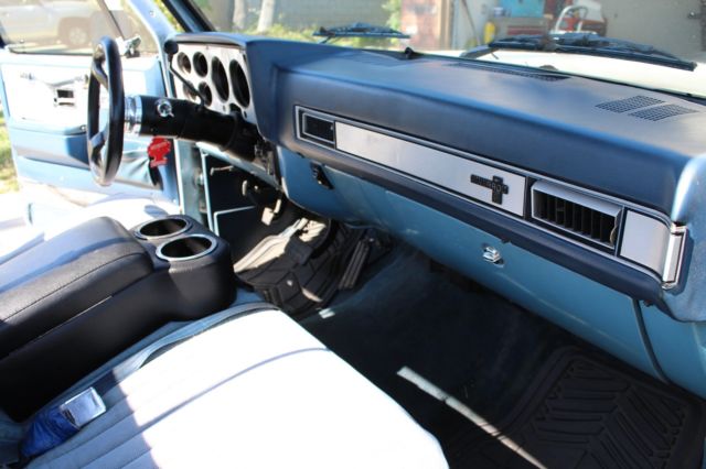 1985 Blue Chevrolet C/K Pickup 1500 Standard Cab Pickup