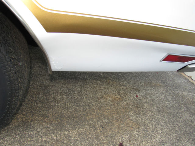 1970 White Oldsmobile Cutlass Coupe