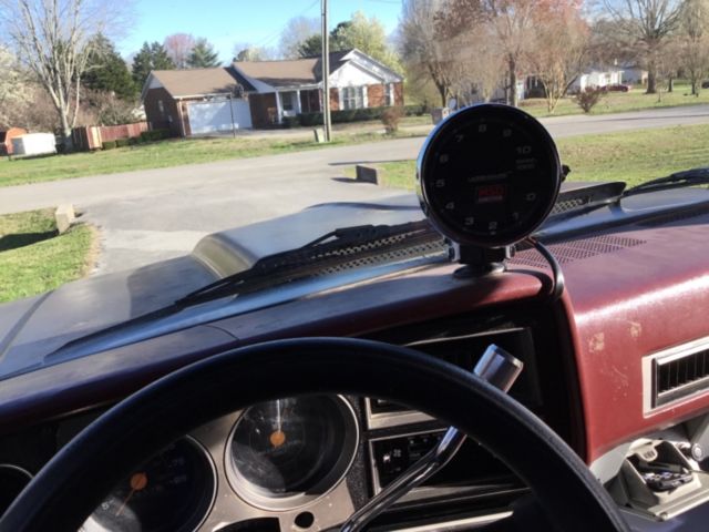 1984 Silver Chevrolet C-10 Standard Cab Pickup