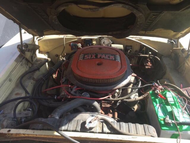 1969 Yellow Dodge Super Bee Coupe