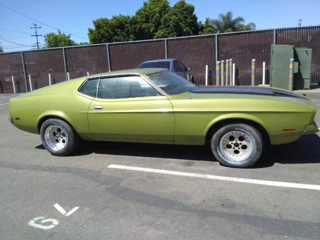 1971 Like green Ford Mustang Coupe