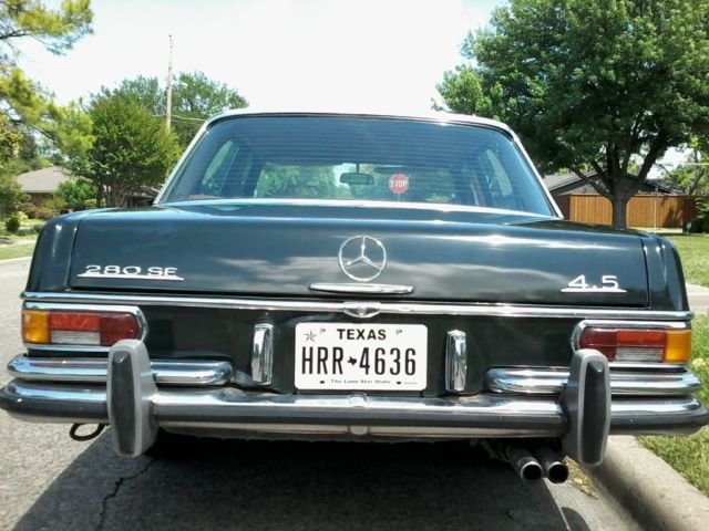 1972 Green Mercedes-Benz 200-Series Sedan