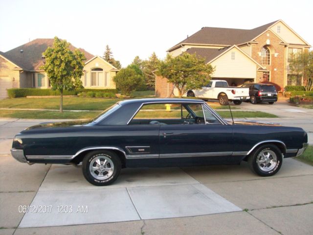 1965 BLUE Oldsmobile 442 2 DOOR