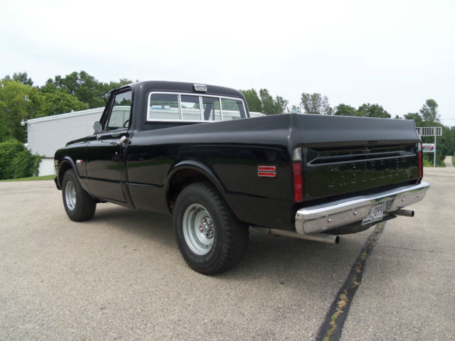 1972 Black Chevrolet C-10