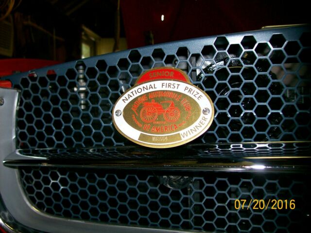 1965 red Ford Mustang