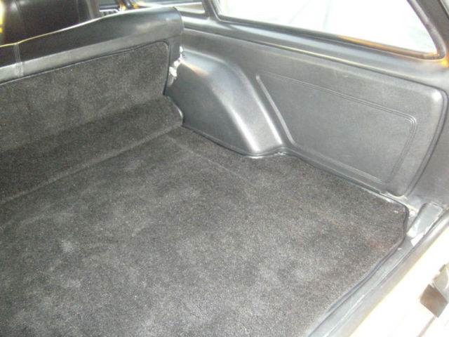 1973 Yellow, Woodgrain Ford Other Wagon