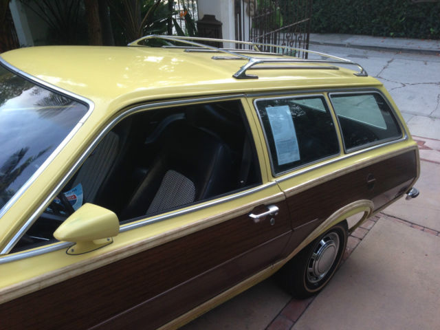 1973 Yellow, Woodgrain Ford Other Wagon