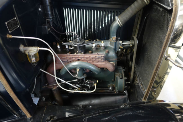 1930 Dark blue Ford Model A