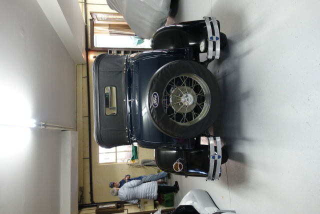 1930 Dark blue Ford Model A