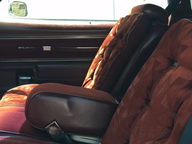 1976 White Oldsmobile Cutlass Coupe