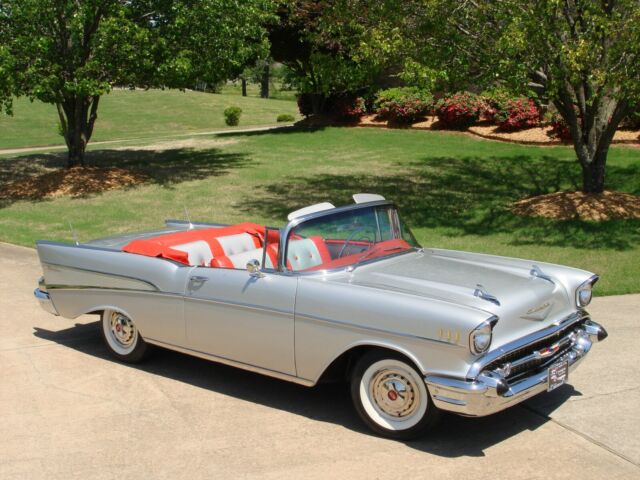 1957 Silver Chevrolet Bel Air/150/210 Convertible