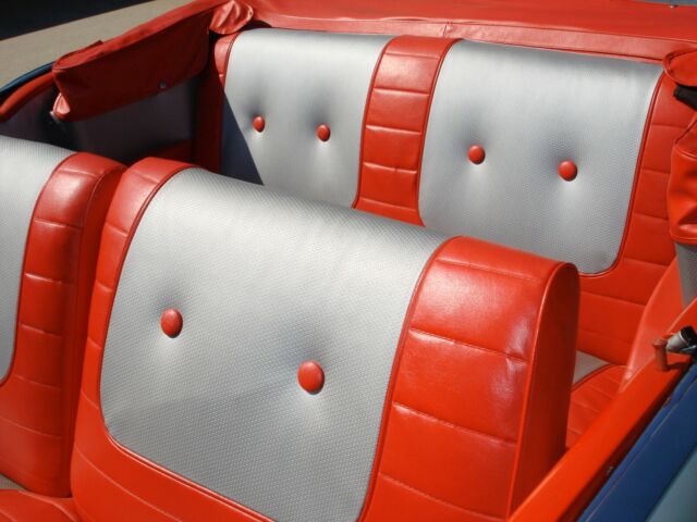 1957 Silver Chevrolet Bel Air/150/210 Convertible