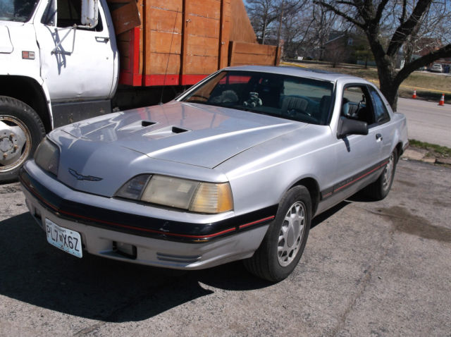 1988 Silver Ford Thunderbird Coupe