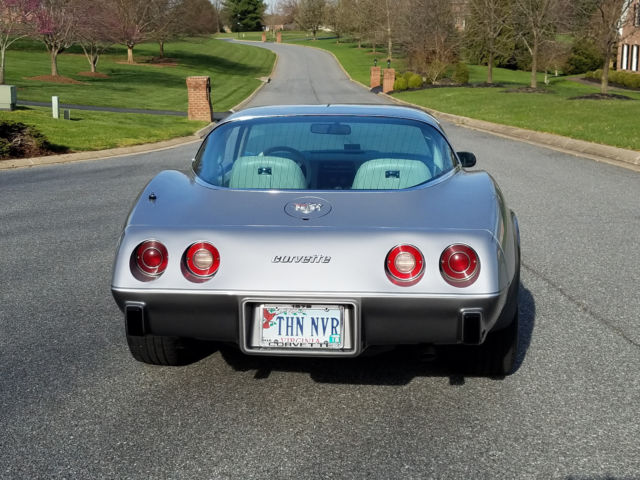1978 Silver Chevrolet Corvette Coupe