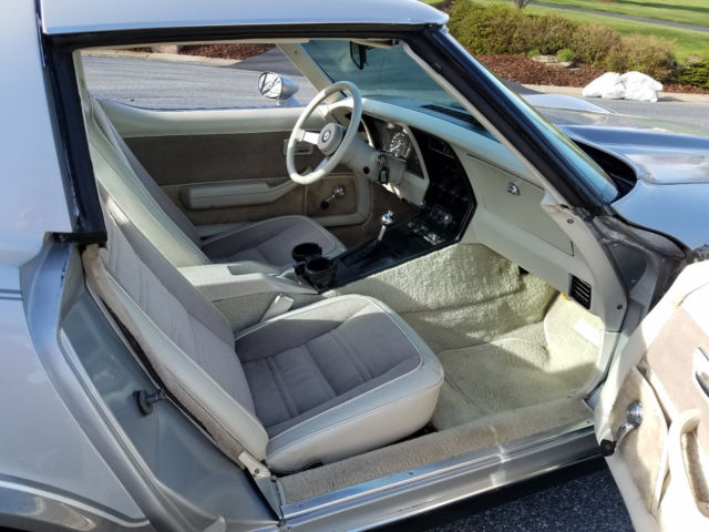 1978 Silver Chevrolet Corvette Coupe