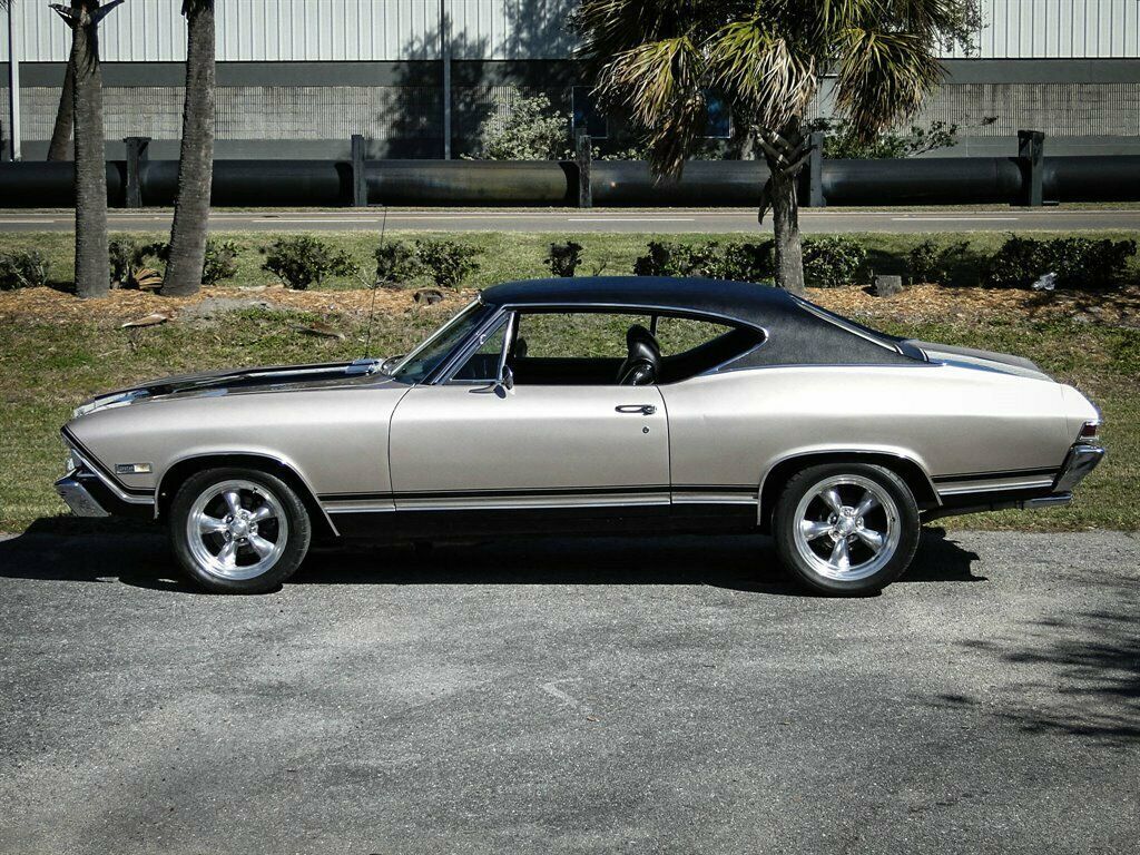 1968 Silver Chevrolet Chevelle 2d : 2 Door Hard TOP
