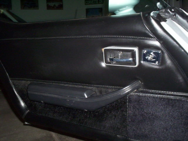 1978 Silver Chevrolet Corvette Coupe