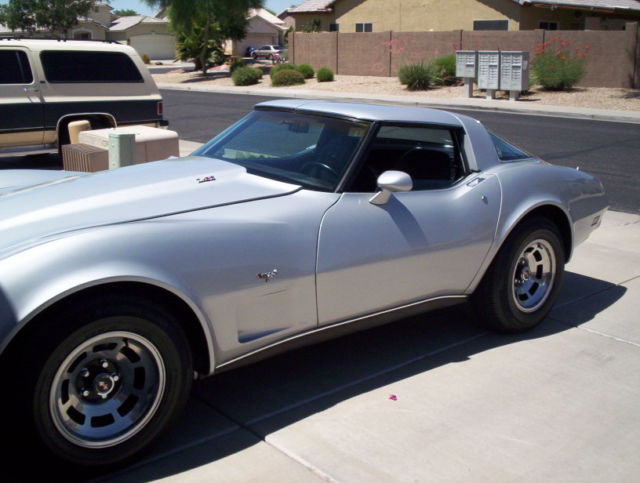 1978 Silver Chevrolet Corvette Coupe