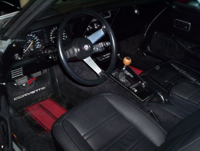 1978 Silver Chevrolet Corvette Coupe