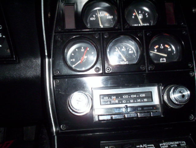 1978 Silver Chevrolet Corvette Coupe