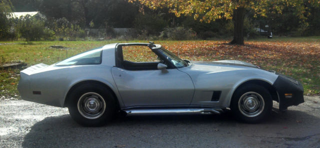 1980 Silver Chevrolet Corvette Coupe