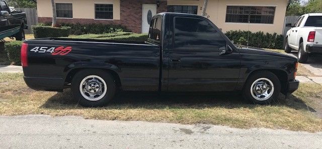 1991 Black Chevrolet C/K Pickup 1500 Standard Cab Pickup