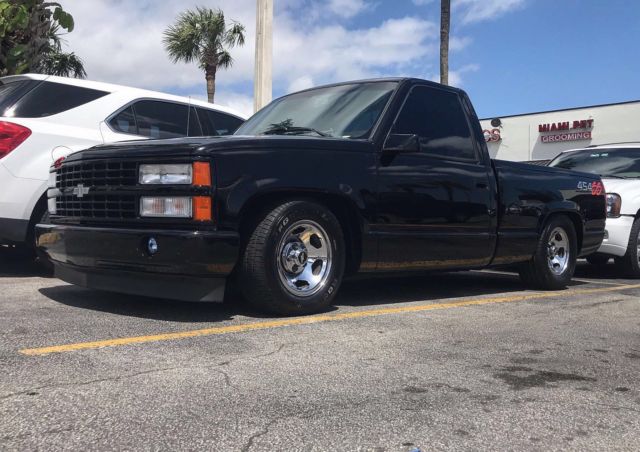 1991 Black Chevrolet C/K Pickup 1500 Standard Cab Pickup