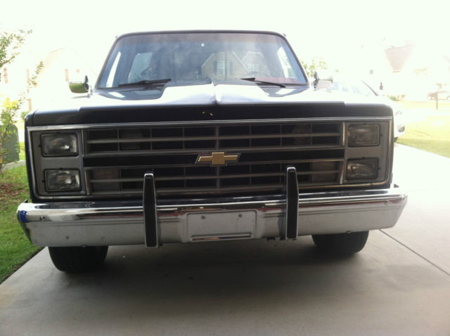 1985 Black Chevrolet C-10