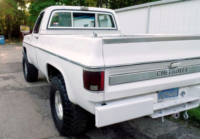 1980 White Chevrolet Silverado 1500 Standard Cab Pickup Truck