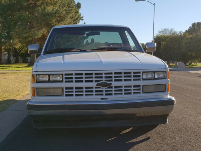 1988 White Chevrolet C/K Pickup 1500 Pickup